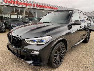 damaged commercial vehicles BMW X5 M50i xDrive *PANO - AHK - 360 - LASERLICHT* 2021/5