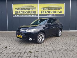 disassembly commercial vehicles Mitsubishi Outlander 2.0 PHEV Instyle 2013/12