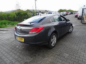Voiture accidenté Opel Insignia 1.8 16v 2013/6