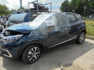 uszkodzony samochody osobowe Renault Captur Captur (2R), SUV, 2013 0.9 Energy TCE 12V 2017/5
