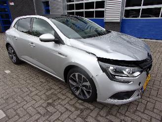 disassembly commercial vehicles Renault Mégane 1.5 DCI BOSE 2016/3