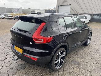 Volvo XC40 1.5 T4 Recharge R-Design 155 KW picture 4