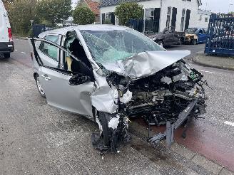 damaged passenger cars Kia Picanto 1.0 Dpi 2021/9