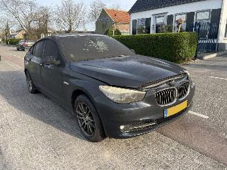 rozbiórka samochody osobowe BMW 5-serie 520D gt Executive 2013/3