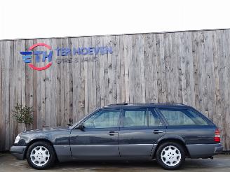 rozbiórka samochody osobowe Mercedes E-klasse E300 TDT Turbodiesel Automaat Schuifdak 105KW 1994/1
