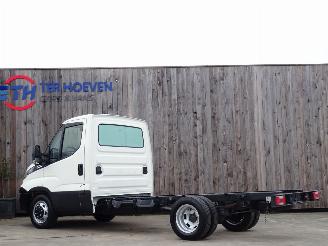 Iveco Daily 40/35C18 3.0 HPi Chassis Cabine Klima Cruise 132KW Euro6 picture 2