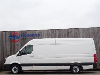 damaged passenger cars Volkswagen Crafter 2.0 TDi Maxi Klima 3-Persoons PDC 100KW Euro 5 2016/7
