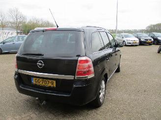 Opel Zafira 1.6 Essentia 7 Persoons picture 7