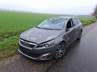 škoda dodávky Peugeot 308 1.2 THP 2016/6