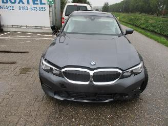 damaged motor cycles BMW 3-serie  2022/1