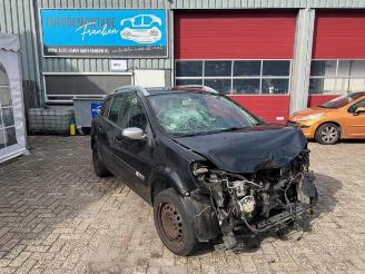 damaged commercial vehicles Renault Clio Clio III Estate/Grandtour (KR), Combi, 2007 / 2014 1.2 16V 75 2011/1