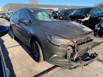 Damaged car Opel Astra Astra K Sports Tourer, Combi, 2015 / 2022 1.4 Turbo 16V 2017/5