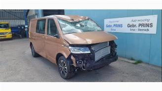 danneggiata veicoli commerciali Volkswagen Transporter Transporter T6, Van, 2015 2.0 TDI 150 2023/2