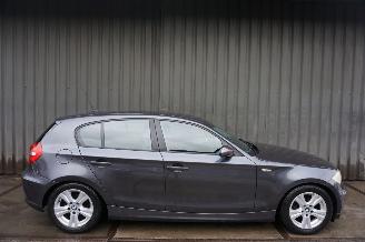 damaged commercial vehicles BMW 1-serie 116i 1.6 90kW Airco Business Line 2008/2