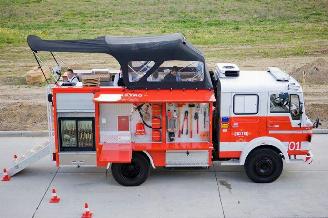 Schadeauto Dodge Panamera Gastro Food Truck RG-13 Fire Service 1980/6