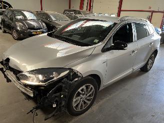 danneggiata veicoli commerciali Renault Mégane Stationcar 1.2 TCE Limited 2015/3