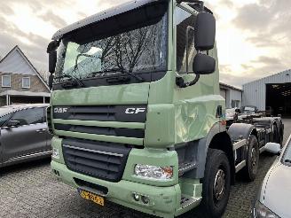 damaged commercial vehicles DAF CF 85 85-410  8x2 Dubbellucht Sleepas met 30 Tons VDL Containerafzetsysteem 2013/11