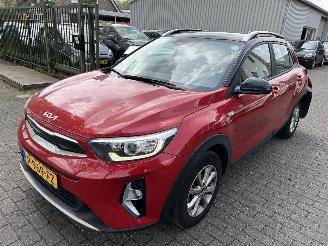 damaged commercial vehicles Kia Stonic 1.0 T-GDI  MHEV Dynamic Line 2022/4