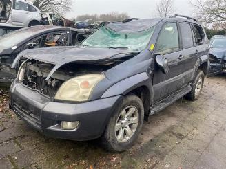uszkodzony samochody osobowe Toyota Landcruiser Land Cruiser (J12), Terreinwagen, 2002 / 2010 3.0 D-4D 16V 2006/10