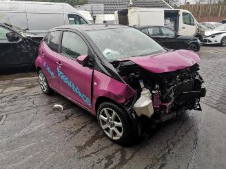 uszkodzony samochody osobowe Toyota Aygo Aygo (B40), Hatchback, 2014 1.0 12V VVT-i 2016/6