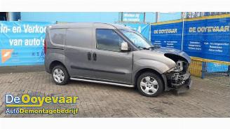 rozbiórka samochody osobowe Opel Combo Combo, Van, 2012 / 2018 1.6 CDTI 16V ecoFlex 2016/6
