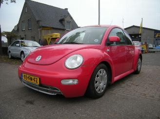 škoda dodávky Volkswagen New-beetle 1.9 TDI 90 (9C1) HIGHLINE MET OA AIRCO 2000/6