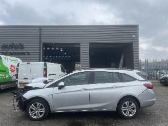 Vaurioauto  commercial vehicles Opel Astra 1.2 EDITION CLIMA NAVI BJ 2021 ! 2021/3