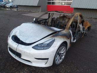 Salvage car Tesla Model 3  2021/9