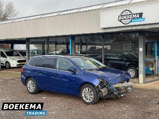 škoda osobní automobily Peugeot 308 SW 1.2 PureTech Blue Lease Premium Camera Navigatie Climate Cruise 2018/6