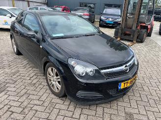 damaged commercial vehicles Opel Astra 1.4 GTC 2007/1