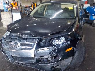 uszkodzony samochody osobowe Volkswagen Jetta Jetta III (1K2) Sedan 2.0 TSI 16V (CAWB) [147kW]  (09-2008/10-2010) 2008