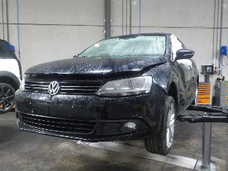 uszkodzony samochody osobowe Volkswagen Jetta Jetta IV (162/16A) Sedan 1.6 TDI 16V (CAYC(Euro 5)) [77kW]  (04-2010/0=
7-2015) 2012