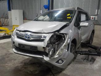 rozbiórka samochody osobowe Toyota Auris Auris (E15) Hatchback 1.8 16V HSD Full Hybrid (2ZRFXE) [100kW]  (09-20=
10/09-2012) 2011