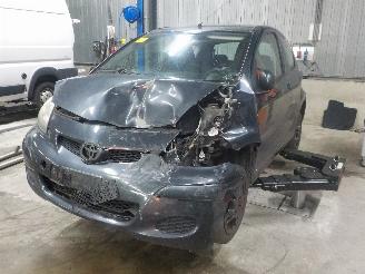 demontáž osobní automobily Toyota Aygo Aygo (B10) Hatchback 1.0 12V VVT-i (1KR-FE) [50kW]  (07-2005/05-2014) 2009