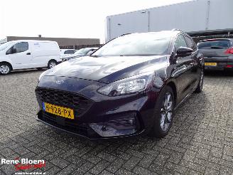 damaged commercial vehicles Ford Focus 1.0 EcoBoost ST-Line Business 125pk 2020/4