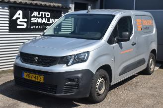 škoda dodávky Peugeot Partner 1.5 Premium Bluehdi 75Pk Koelwagen Navi/Airco 2019/9