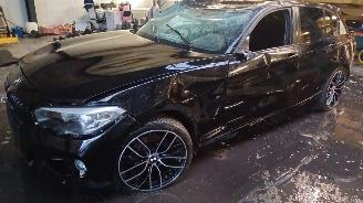 uszkodzony samochody osobowe BMW 1-serie www.midelo-onderdelen.nl 2016/3