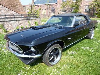 Ford Mustang Cabrio picture 1