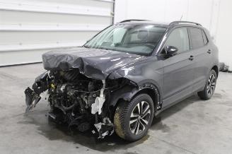 Coche accidentado Volkswagen T-Cross  2020/10