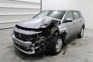 disassembly commercial vehicles Peugeot 5008  2021/9