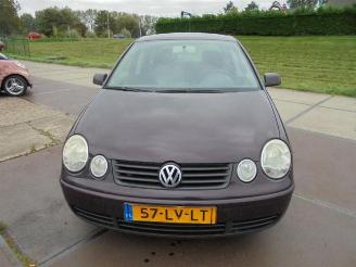 Käytettyjen passenger cars Volkswagen Polo Polo IV (9N1/2/3), Hatchback, 2001 / 2012 1.4 16V 2003/5
