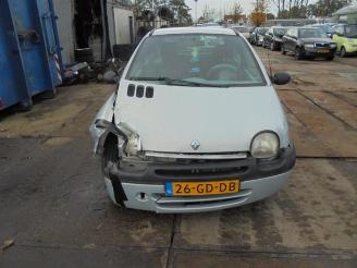Damaged car Renault Twingo Twingo (C06), Hatchback 3-drs, 1993 / 2007 1.2 2000/9