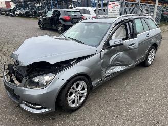 uszkodzony skutery Mercedes C-klasse  2013/1