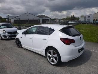 uszkodzony skutery Opel Astra 1.7 CDTI    A17DTJ 2010/5