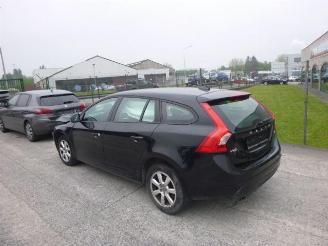 occasion motor cycles Volvo V-60 1.6 D  KINETIC 2013/12