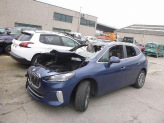 uszkodzony samochody ciężarowe BMW 2-serie 218I 2022/7