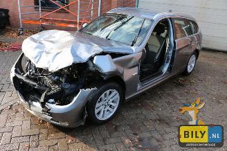 demontáž koloběžky BMW 3-serie E91 320i 2010/6