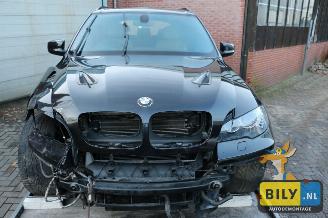 uszkodzony samochody ciężarowe BMW X5 E70 X5 M 2010/5